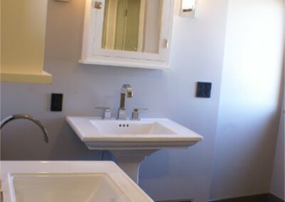 Dual Pedestal Sinks With Vanities